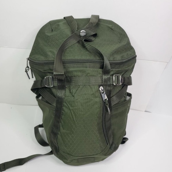 Athleta Brand Excursion Backpack
(Like New Condition)
Color: Olive Green - Picture 6 of 6